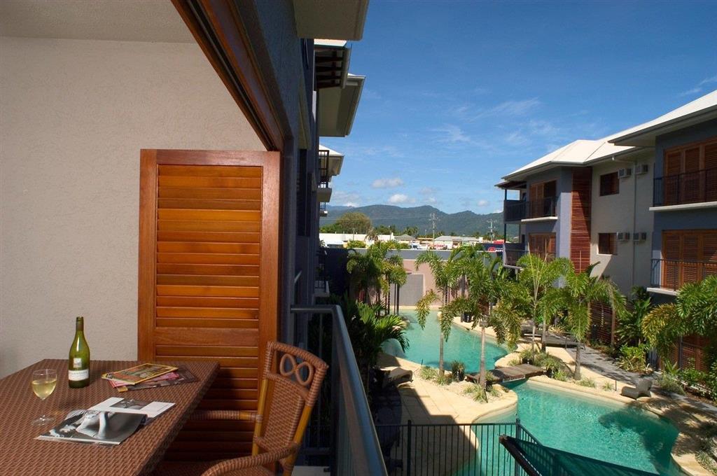 Southern Cross Atrium Apartments